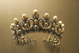 Eine Tiara - ein antiker Kopfschmuck