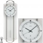 AMS Funk Wanduhr mit Pendel silberfarben mit Glas und Metallstäben AMS Funk Wanduhr mit Pendel silberfarben mit Glas und Metallstäben