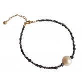 Armband vergoldet mit Roh-Diamanten schwarz und Zuchtperle weiß | Perlen
